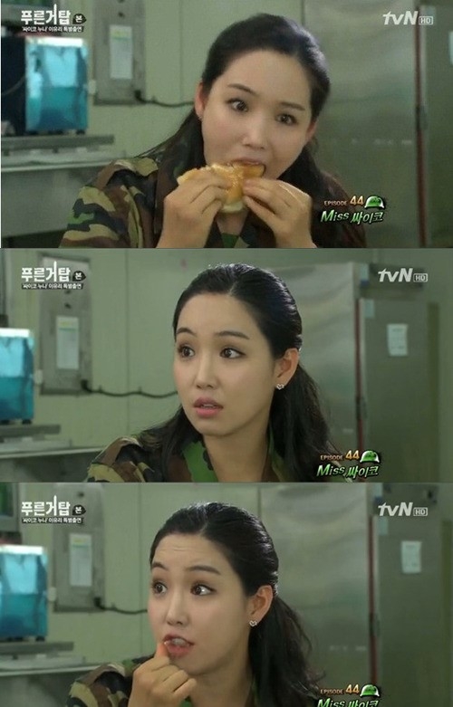 푸른거탑에 출연한 이유리. / tvN 푸른거탑 방송화면 캡처