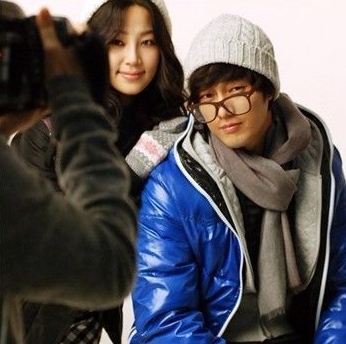 소지섭, 한지혜 광고촬영현장<br>뱅뱅제공