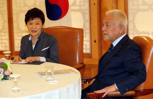 박근혜 대통령 여야 대표와의 3자 회담