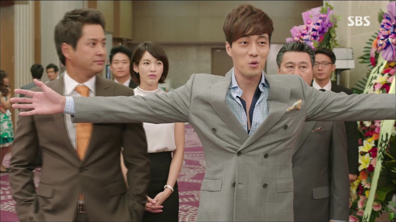 소지섭  SBS 수목드라마 ‘주군의 태양’ 제공