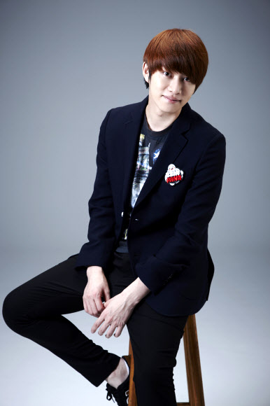 지난 8월 소집 해제 후 연예 활동을 재개한 그룹 슈퍼주니어의 김희철. SM엔터테인먼트 제공