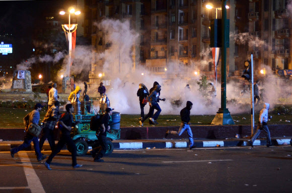 다시… 이집트 타흐리르 광장서 군부 반대시위 