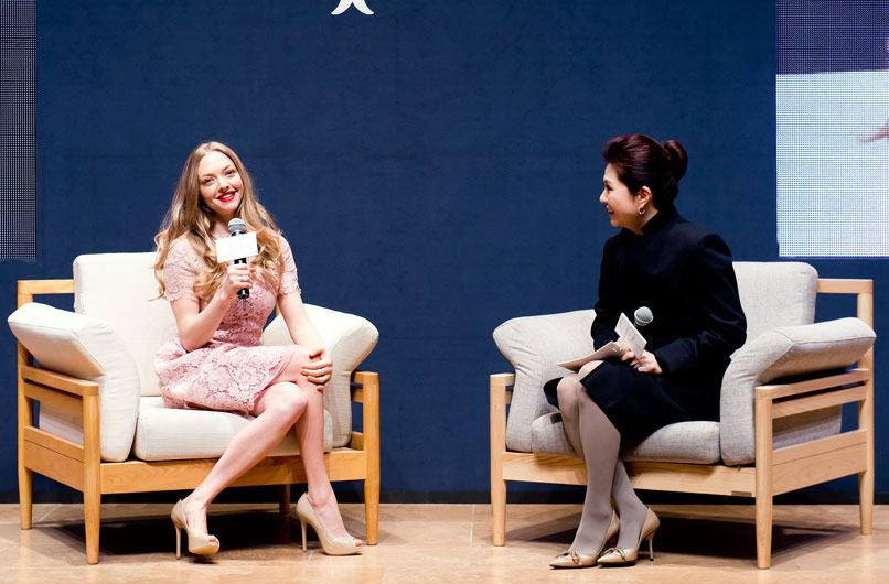 아만다 사이프리드 내한공식 기자회견