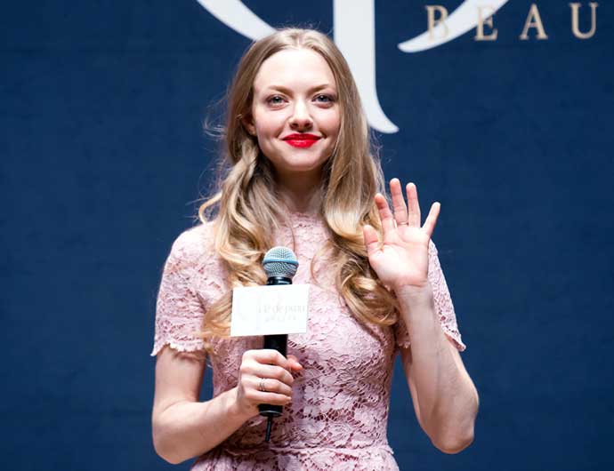 아만다 사이프리드 내한공식 기자회견