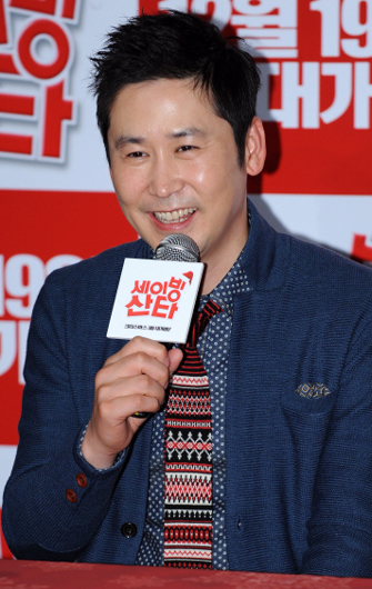 영화 ‘세이빙 산타’ 언론시사회 신동엽