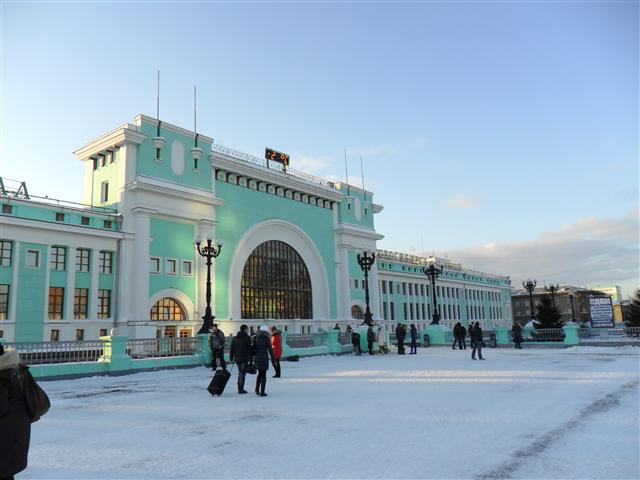 시베리아 물류·교통의 요충지 노보시비르스크 역의 모습.