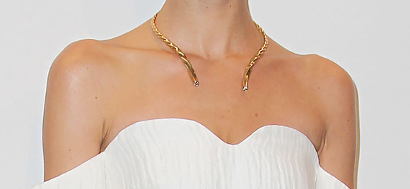 5일(현지시간) 뉴욕에서 열린 amfAR Gala 영화제에 참석한 모델 릴리 알드리지(Lily Aldridge)가 포즈를 취하고 있다. AP/뉴시스