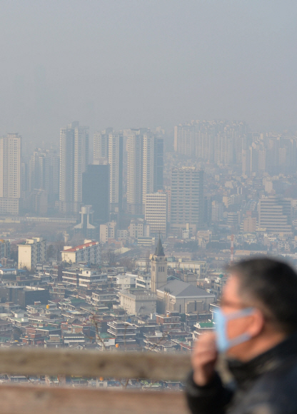 中 최대 규모 스모그… 한국도 ‘미세먼지’ 