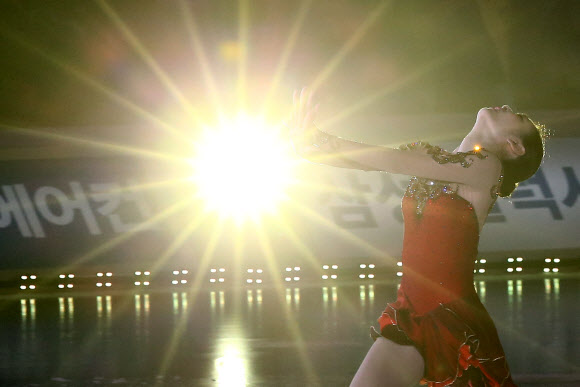 피겨 퀸이 쏘아 올린 행복에너지