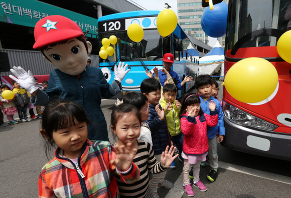 ‘타요와 함께 대중교통 이용하세요’