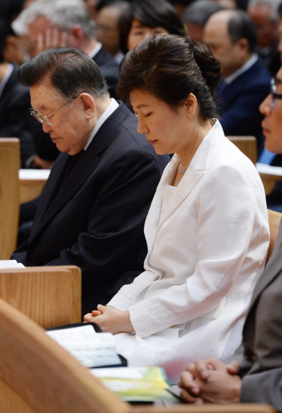 박근혜 대통령 명성교회 기도회 참석. 청와대 사진기자단