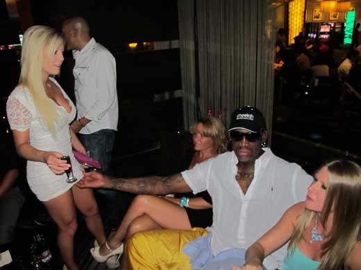 데니스 로드먼의 스트립 클럽 파티