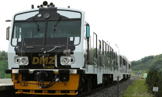 DMZ 열차 개통. 경원선 DMZ train. DMZ 평화열차.