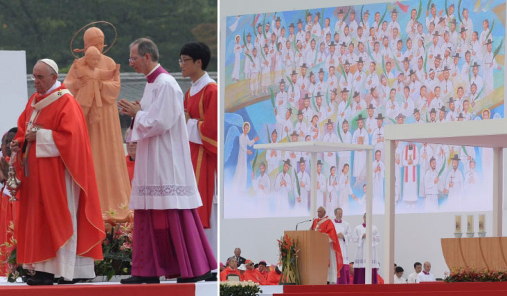 지난 16일 서울 광화문에서 열린 시복식에 앞서 프란치스코 교황이 한복 차림의 성모마리아가 복건을 쓴 아기 예수를 가슴에 품은 조각상 앞을 지나고 있다(왼쪽). 교황은 124위 복자들을 그린 대형 걸개그림 앞 제대에서 시복미사를 집전했다(오른쪽).   사진공동취재단