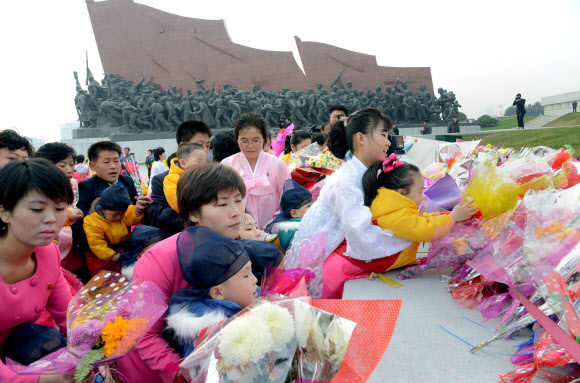북한의 고아양육시설인 평양육아원, 평양애육원 준공식이 지난 27일 진행됐다고 조선중앙통신이 전했다.  연합뉴스