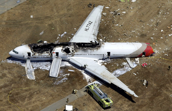 사고 당시 아시아나항공 B-777 항공기의 모습