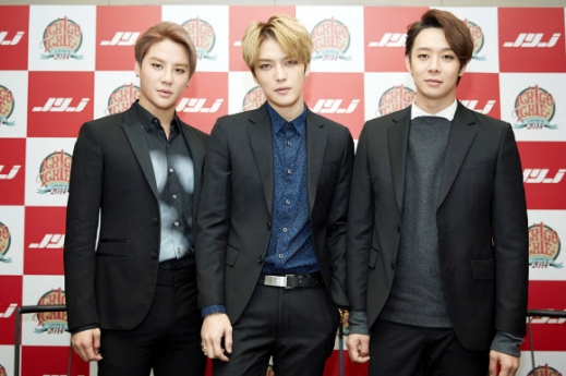 그룹 JYJ(김재중, 박유천, 김준수)가 19일 일본 도쿄돔 공연에 앞서 열린 국내 취재진과의 기자회견에 참석해 있다. <br>씨제스엔터테인먼트 제공