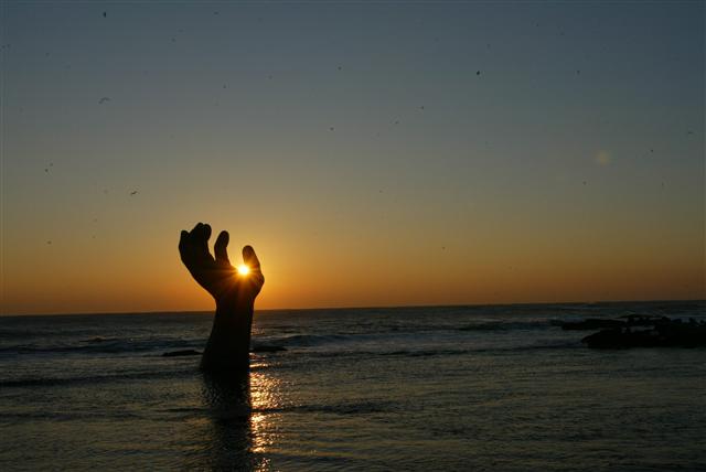 호미곶에 있는 ‘상생의 손’. 