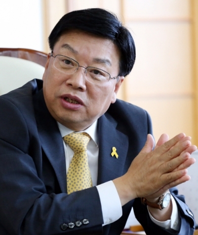‘불법 정치자금 수수’ 권선택 대전시장, 오후 2시 대법원 상고심 선고
