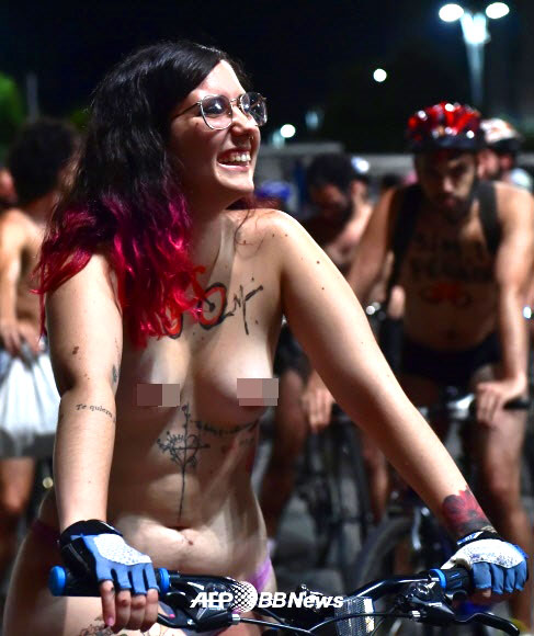 세계 나체 자전거 타기(the World Naked Bike Ride,WNBR) 국제 운동(international movement)