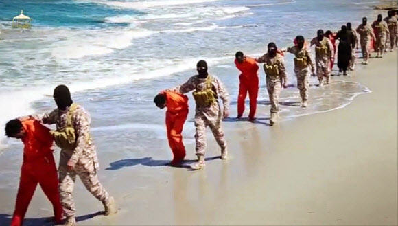 “기독교도 28명 죽였다”… IS, 또 집단 살해 영상 공개