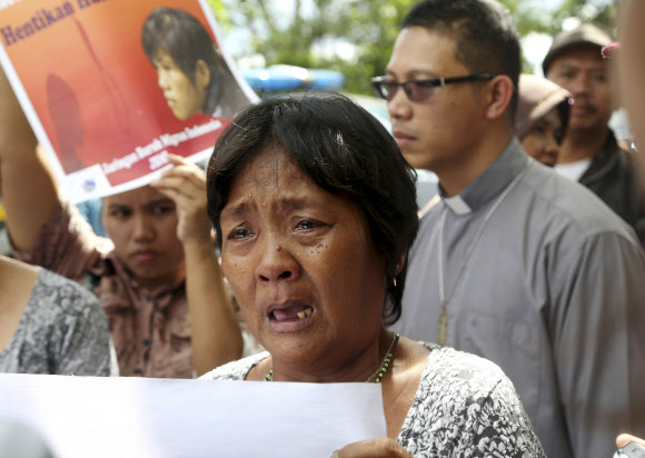 사형집행이 예고된 필리핀 여성 매리 제인 벨로소의 엄마 셀리아 벨로소 AP/뉴시스