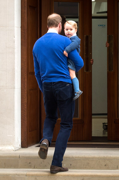 윌리엄 왕세손과 조지 왕자