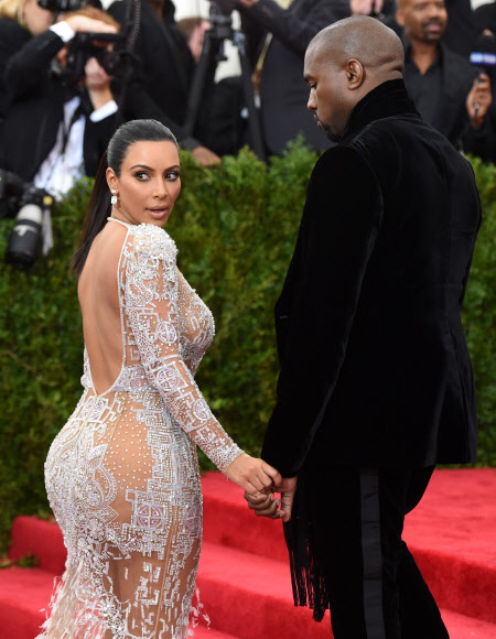 미국 엔터테이너 김 카다시안 웨스트와 케인 웨스트(Kim Kardashian West, Kanye West)부부