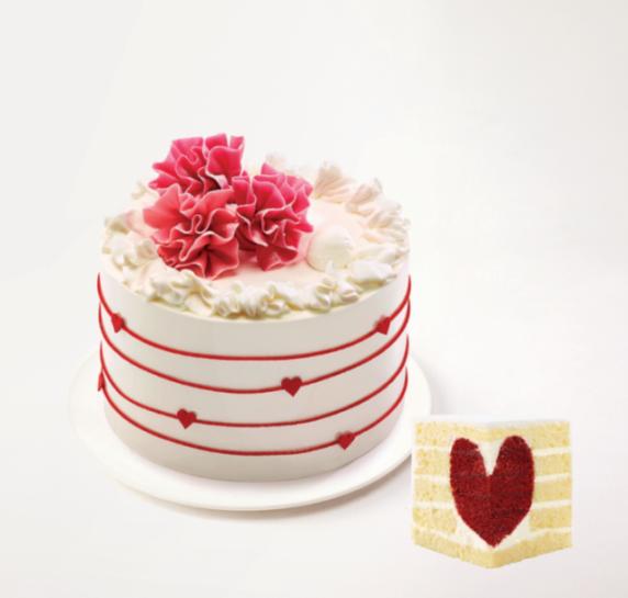 파리바게뜨의 사랑가득 꽃케이크.