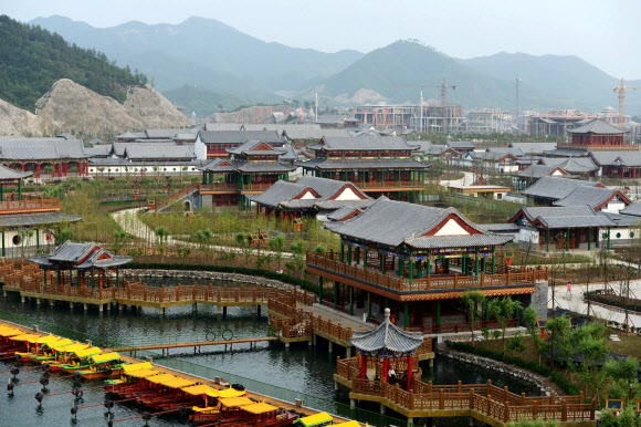 저장성의 짝퉁 원명원 ⓒAFPBBNews=News1