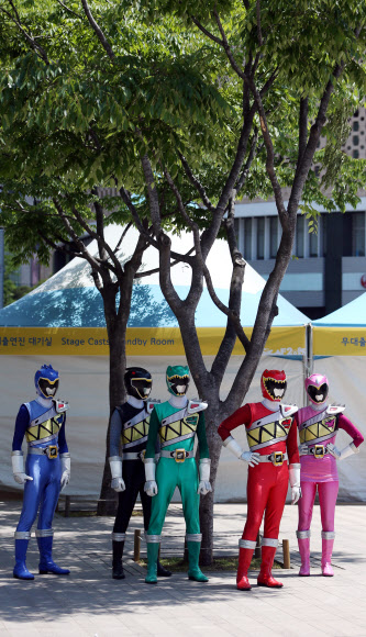 파워레인저 다이노포스 용사 대피(?)