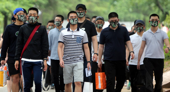 육군훈련소 입소자 마스크 착용