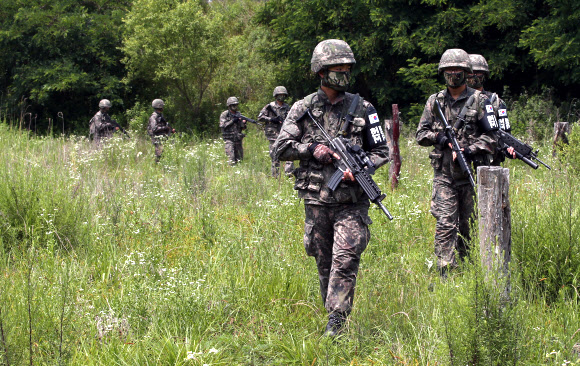 DMZ 수색대 ’전투사격’ 훈련
