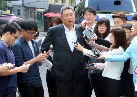 전창진 감독, 2차 조사 출석