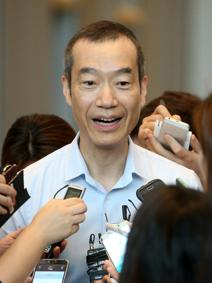 답변하는 최치훈 삼성물산 사장