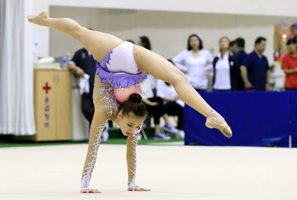 손연재 볼 연기