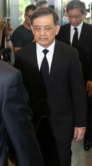 이맹희 CJ그룹 명예회장 빈소 찾은 권오현