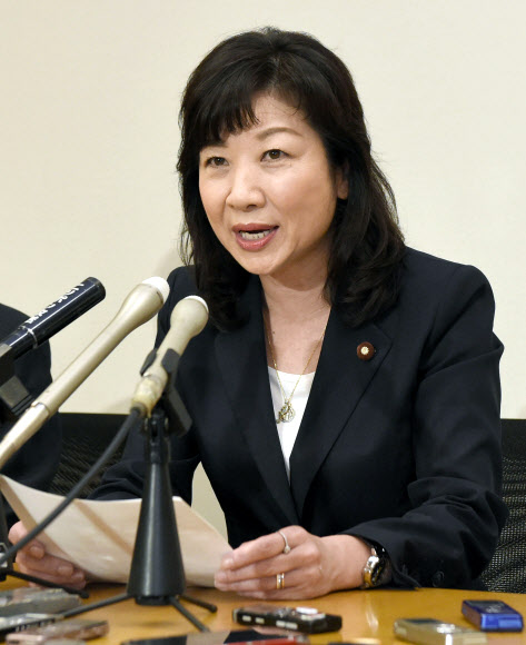 日자민당 노다 전 총무회장 ’아베 대항’ 포기