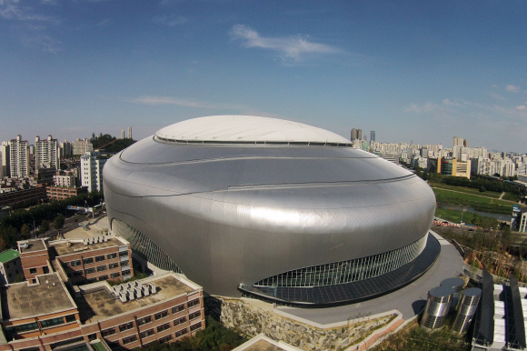 15일 공개된 서울 구로구 고척스카이돔 전경. 2015.9.15 도준석 pado@seoul.co.kr