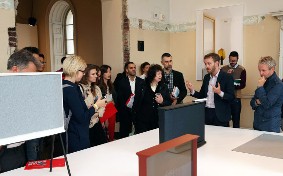 삼성전자, ’삼성 세리프 TV’ 공개