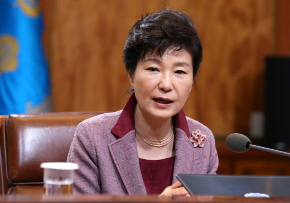 박 대통령, 수석비서관회의 주재