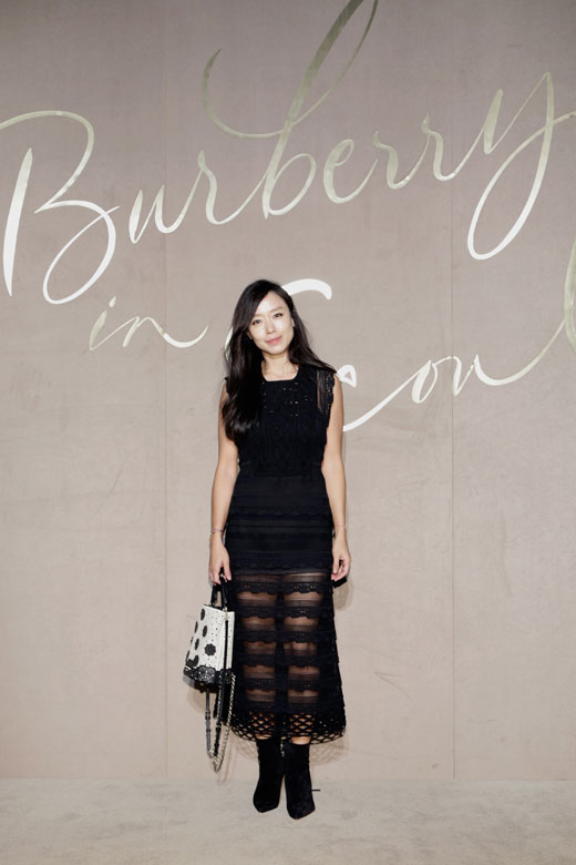 전도연 버버리 제공