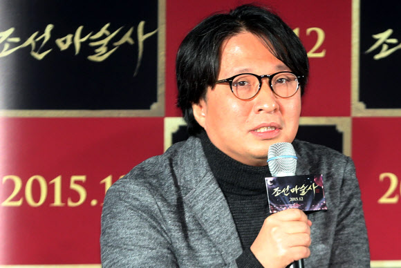 인사말 하는 김대승 감독