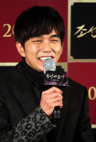 유승호, 여전한 눈웃음