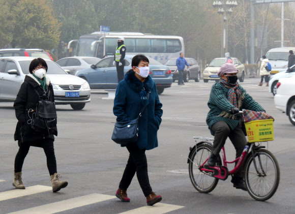 중국 동북 스모그 지속…15일께 북풍 타고 한반도로