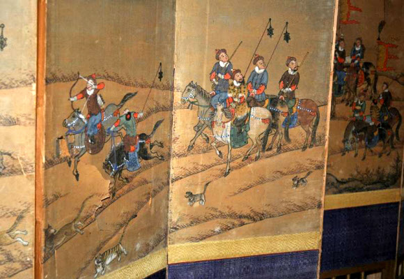 단원 김홍도作 추정 10쪽 병풍 미국 대학박물관서 발견