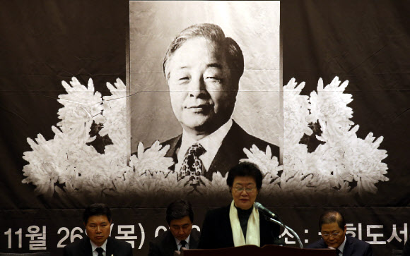 < YS 서거 >국회 추모예배