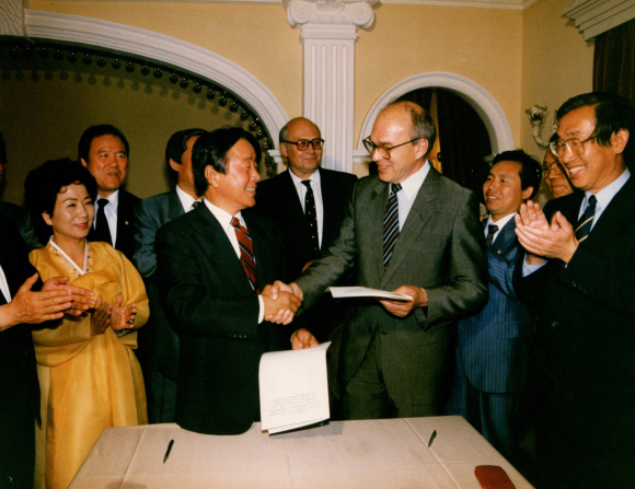 한국 정치인 첫 소련 방문 