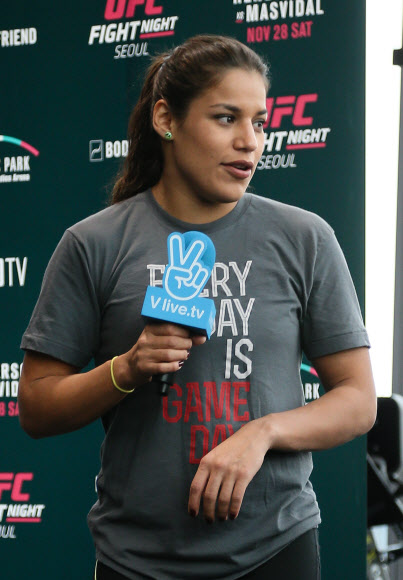 오늘의 선생님 줄리아나 페나