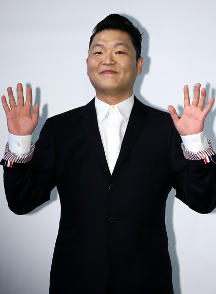 정규 7집 ’칠집싸이다’로 돌아온 싸이